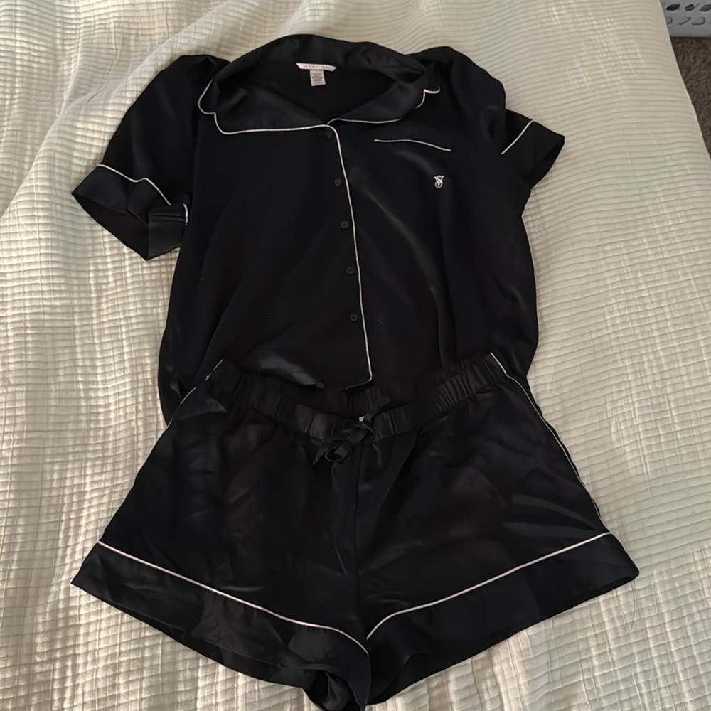 L Black Victoria Secret Pajamas